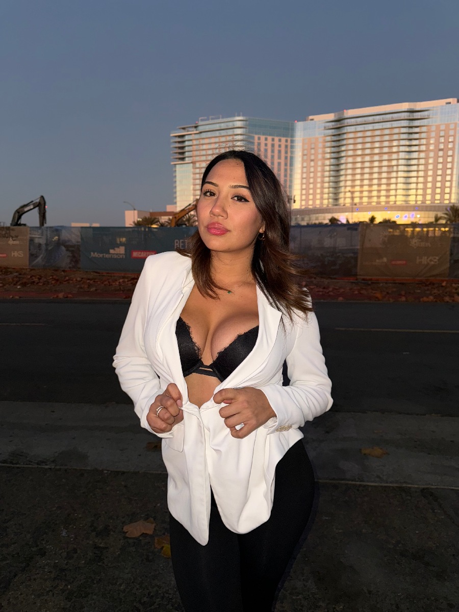 Take a pause and enjoy Ali Cruz — streaming from Moroni